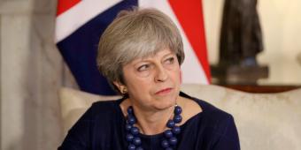 Anti-EU figures blast 'humiliating' Brexit deal struck by Theresa May