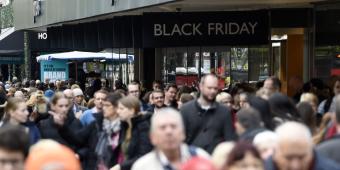 New Black Friday spending figures show e-commerce surging ahead of the high street