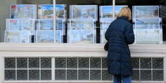 Lenders urged to rethink age limits for older borrowers