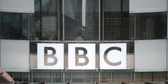 Senior MP calls for end to BBC salary disclosure loophole