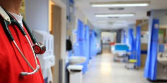 NHS pay set to rise as 'ministers and unions agree end to wage cap'