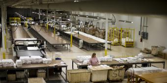 Raising the minimum wage to the Living Wage would benefit staff and businesses