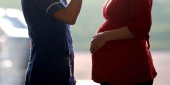 Training for health professionals needed to improve health in pregnancy, says Slimming World