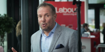 Derek Hatton withdraws his application to rejoin the Labour party