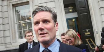 Keir Starmer to seek alliance with Tory ex-Cabinet ministers in bid to halt no-deal Brexit