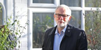 Jeremy Corbyn hit by shadow Cabinet rebellion as Boris Johnson's Brexit bill clears first Commons hurdle