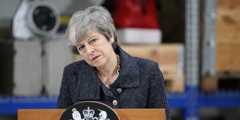 Cabinet ministers ‘preparing to demand Theresa May resigns' in bid to save Brexit
