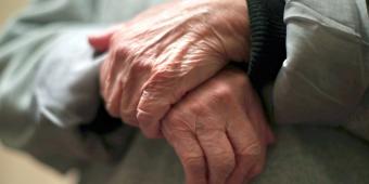 ‘Irresponsible’ plan to scrap low-skilled visas could heap pressure on social care sector, ministers warned