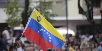 It is vital we support the people of Venezuela in this new Bolivarian people's revolution