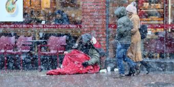 Labour pledges shelter for every rough sleeper during freezing weather