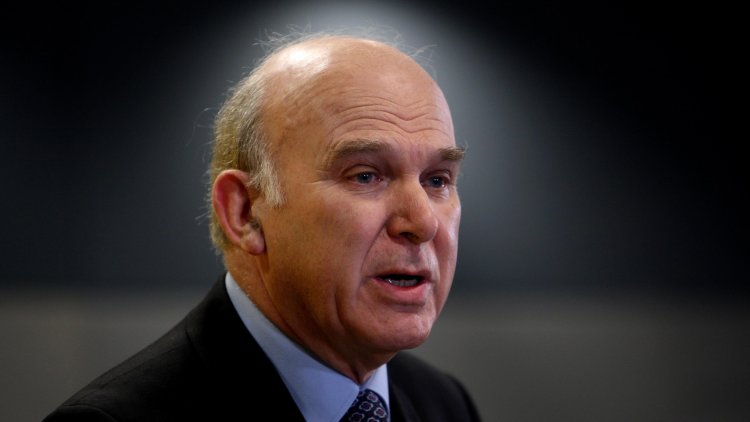 Cable: Government 'pulling in opposite directions' on immigration