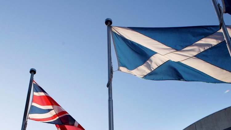 Bookies shorten odds on Scottish independence
