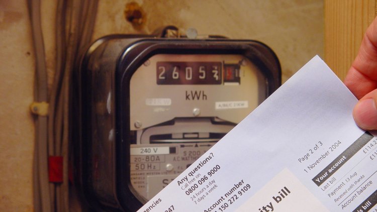 Scrapping green policy 'will increase energy bills'