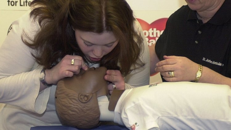 'UK lags behind in teaching first aid'