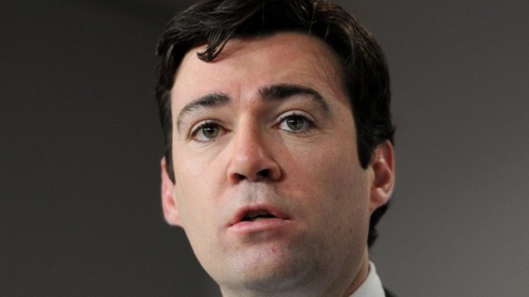 Burnham calls for change to NHS guidance after Muamba collapse