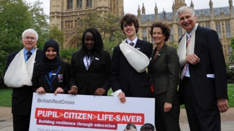 First aid 'could save lives and money'