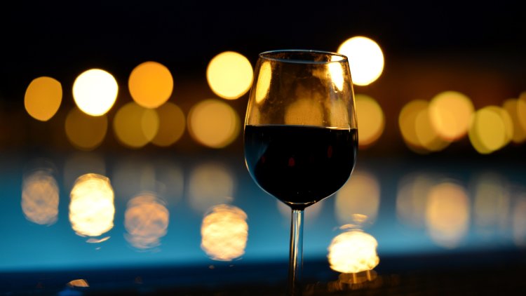 Labour backs report linking obesity to alcohol