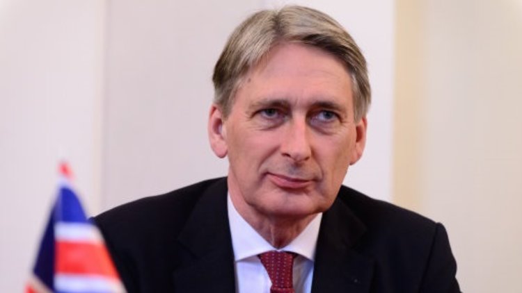 Philip Hammond to use Budget to unveil new 'plastic tax'