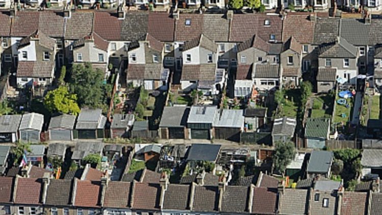 Retrofitting should have a targeted role in the decarbonisation of UK heat – report