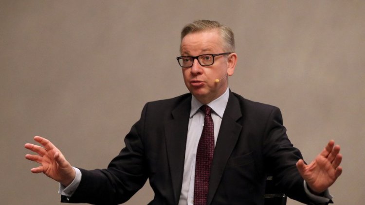 Michael Gove vows crackdown on ‘waste crime’ by organised gangs