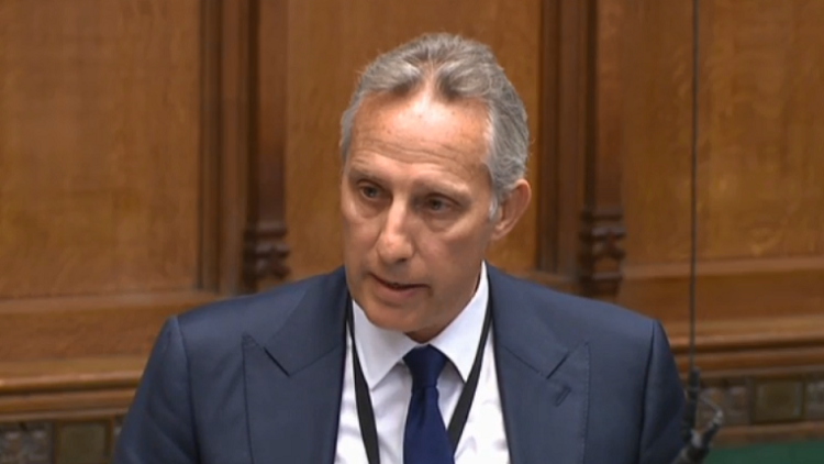 WATCH: Ian Paisley admits ‘deep embarrassment’ over Sri Lanka row in emotional apology