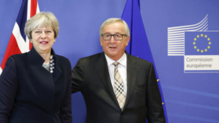 EU gives Theresa May until Sunday to come up with Irish border deal