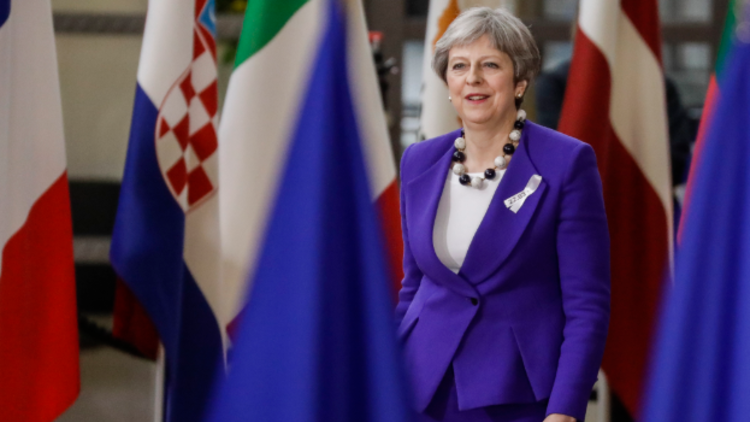 Theresa May refuses to rule out preferential migration deal for EU citizens after Brexit