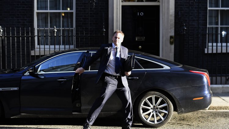 Former Tory chair Grant Shapps coordinating plot to oust Theresa May