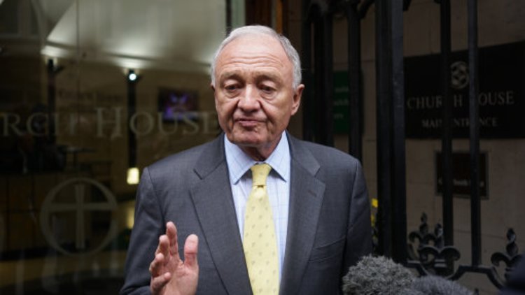 Ken Livingstone brands Labour anti-Semitism row a 'complete diversion'