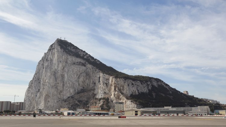 Michel Barnier predicts UK will cave in to EU’s demands over Gibraltar