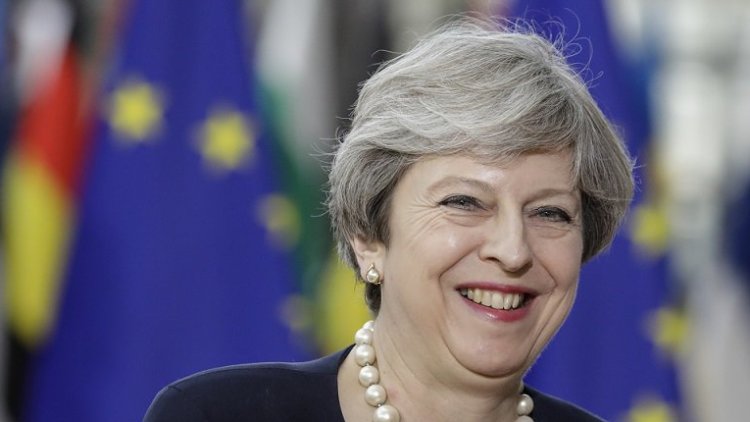 Theresa May 'prepared to accept £50bn Brexit bill'