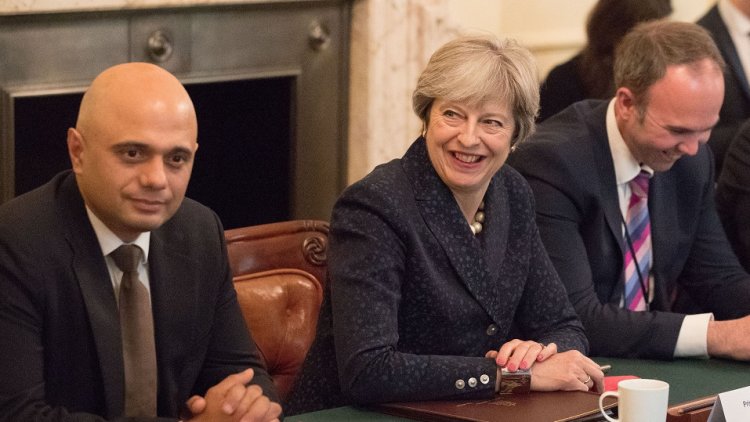 Government to privatise £70bn of housing debt to boost house building
