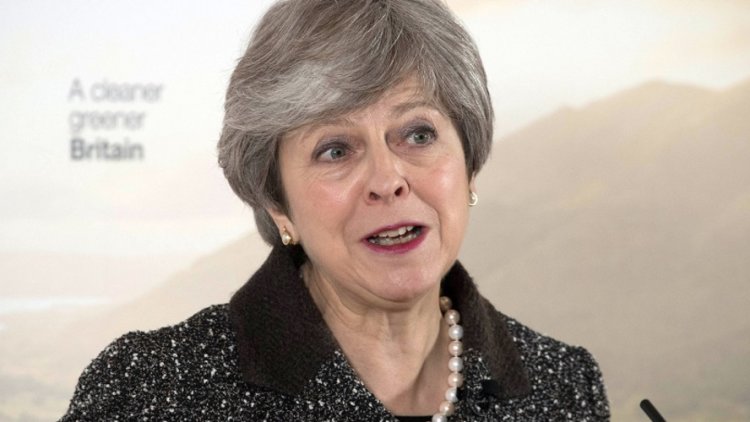 Theresa May ‘will offer to keep close security links with EU in bid to advance Brexit deal’