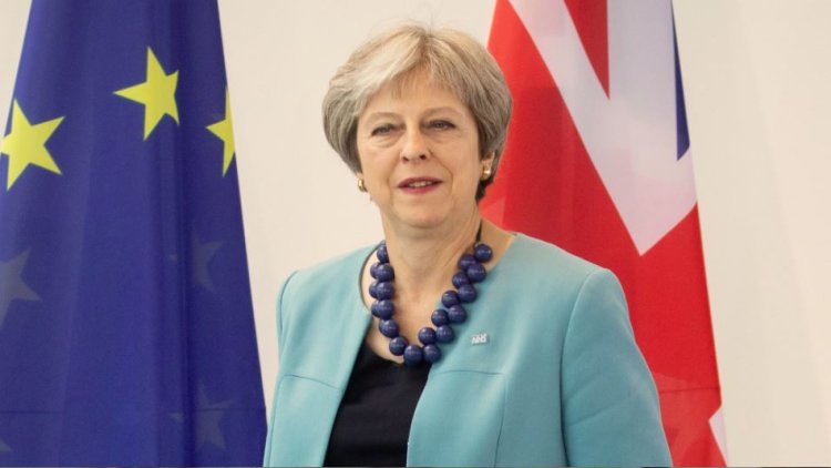 Back me or kill off Brexit hopes, embattled Theresa May tells warring Tories