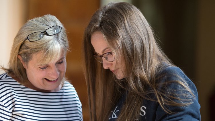 New guide launched to address parent confusion over apprenticeships