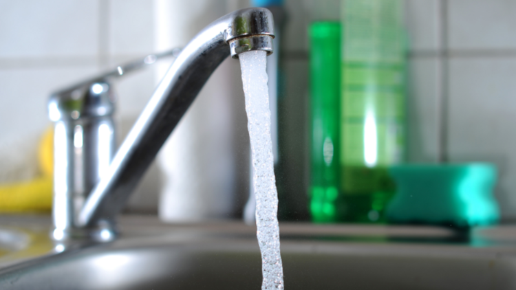 Labour plan to nationalise water industry could cost £90bn, says think tank