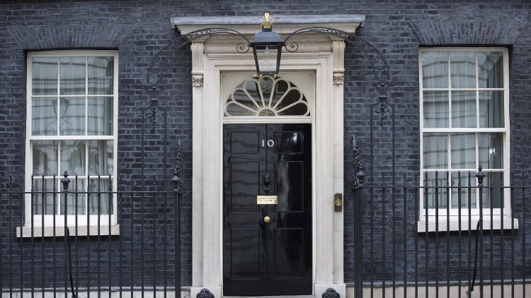 Downing St insists UK will spend 'no more than it needs' on Brexit 'divorce bill'