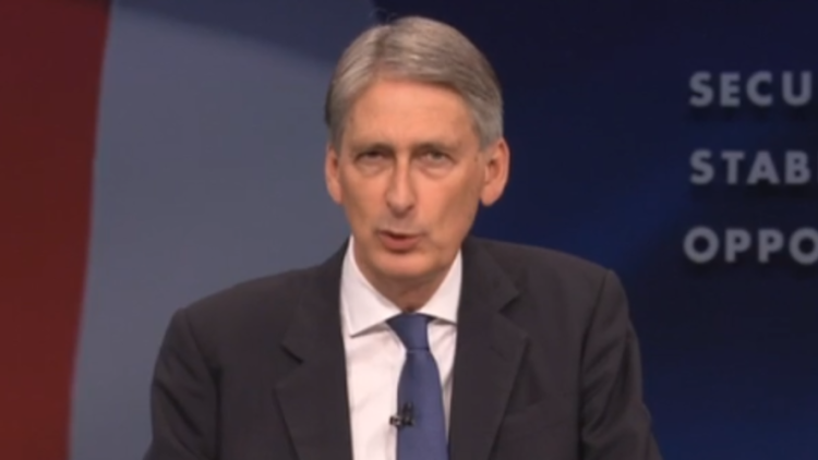 Government suggests university fees could be linked to course subject