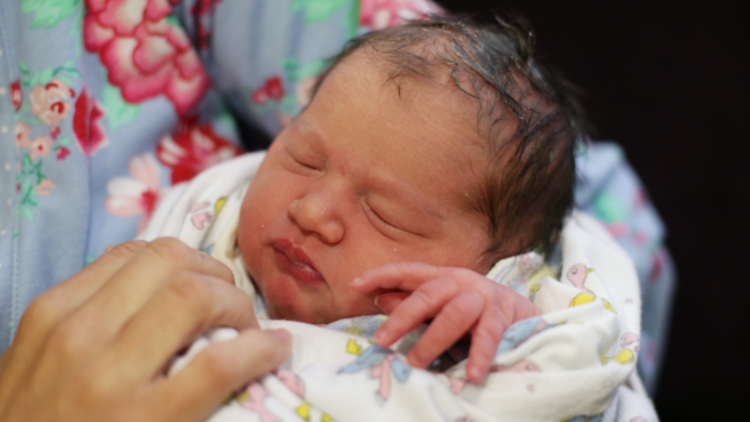 Newborn babies missing vital checks due to fall in health visitors - Labour