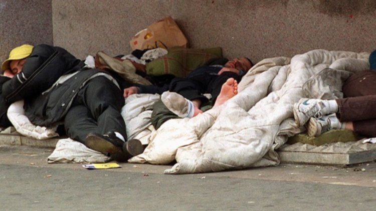 MPs back early intervention on homelessness