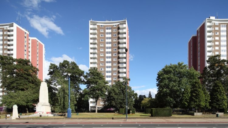 Tory housing policy challenges the future of housing associations