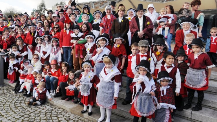 Welsh Government should have power to make St David's Day a public holiday