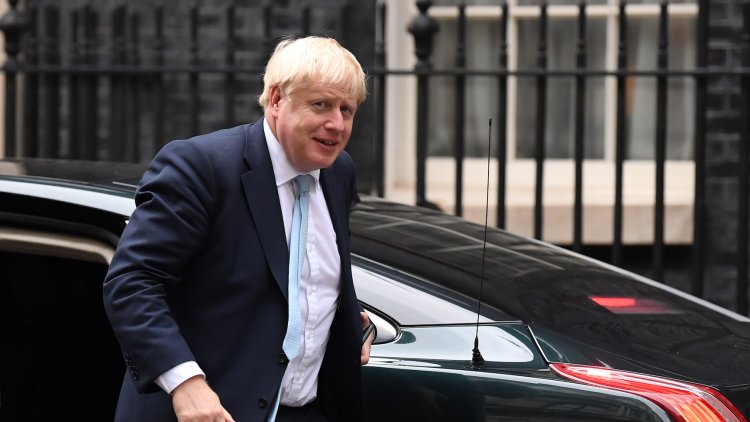 Boris Johnson ‘seeking veto’ to avoid Brexit delay