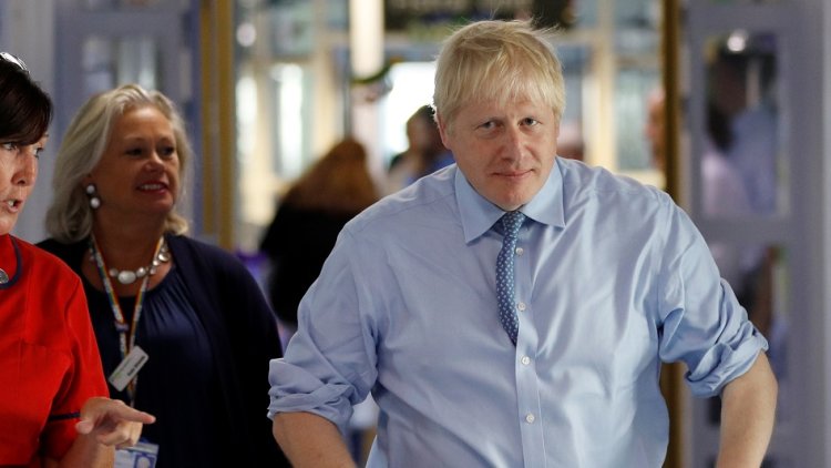Boris Johnson unveils £200m cash boost for new cancer screening equipment