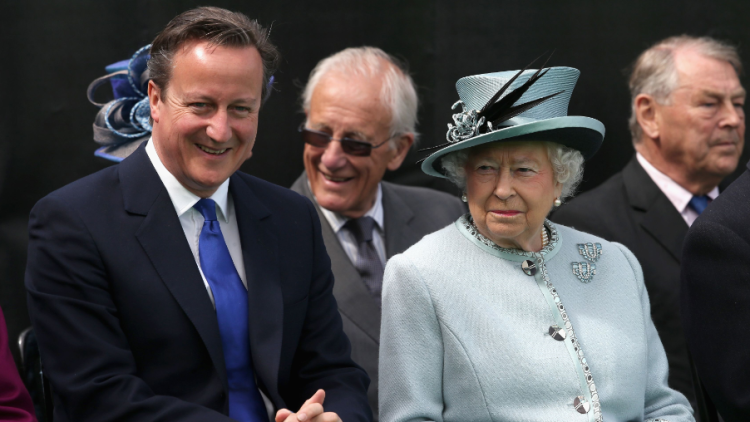 David Cameron admits he asked for Queen to intervene in Scottish referendum