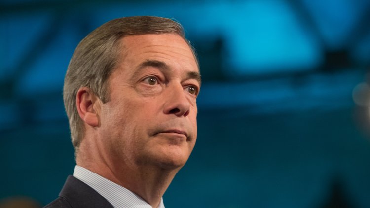 Nigel Farage slams Ukip leader over Tommy Robinson appointment