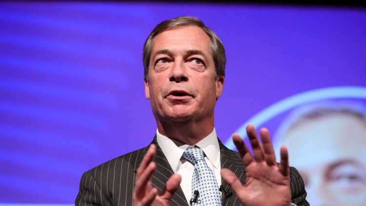Nigel Farage quits Ukip over 'fixation' with 'thuggish' Tommy Robinson