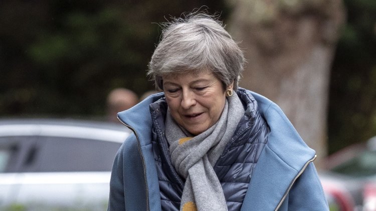 Theresa May forced to give MPs free vote on Malthouse Brexit bid after Cabinet backlash