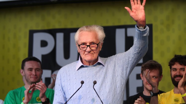 Tory grandee Michael Heseltine vows to vote for Liberal Democrats in European elections