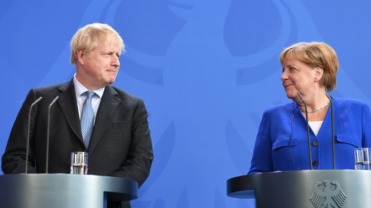 Angela Merkel gives Boris Johnson 30-day countdown to find backstop replacement or face no-deal Brexit